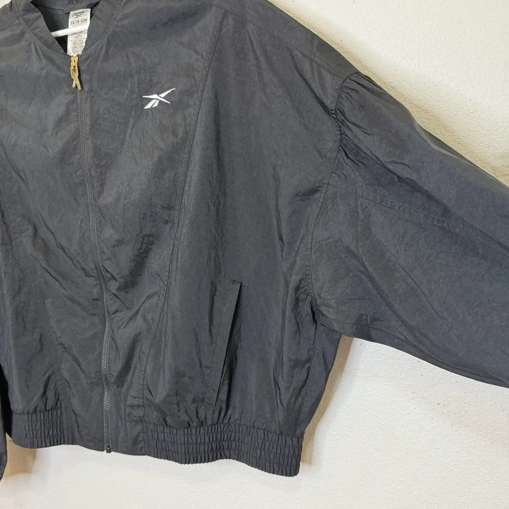 Reebok Windbreaker Jacket Womens Size 2X 18/20W‎ Black Full Zip Long Puff Sleeve